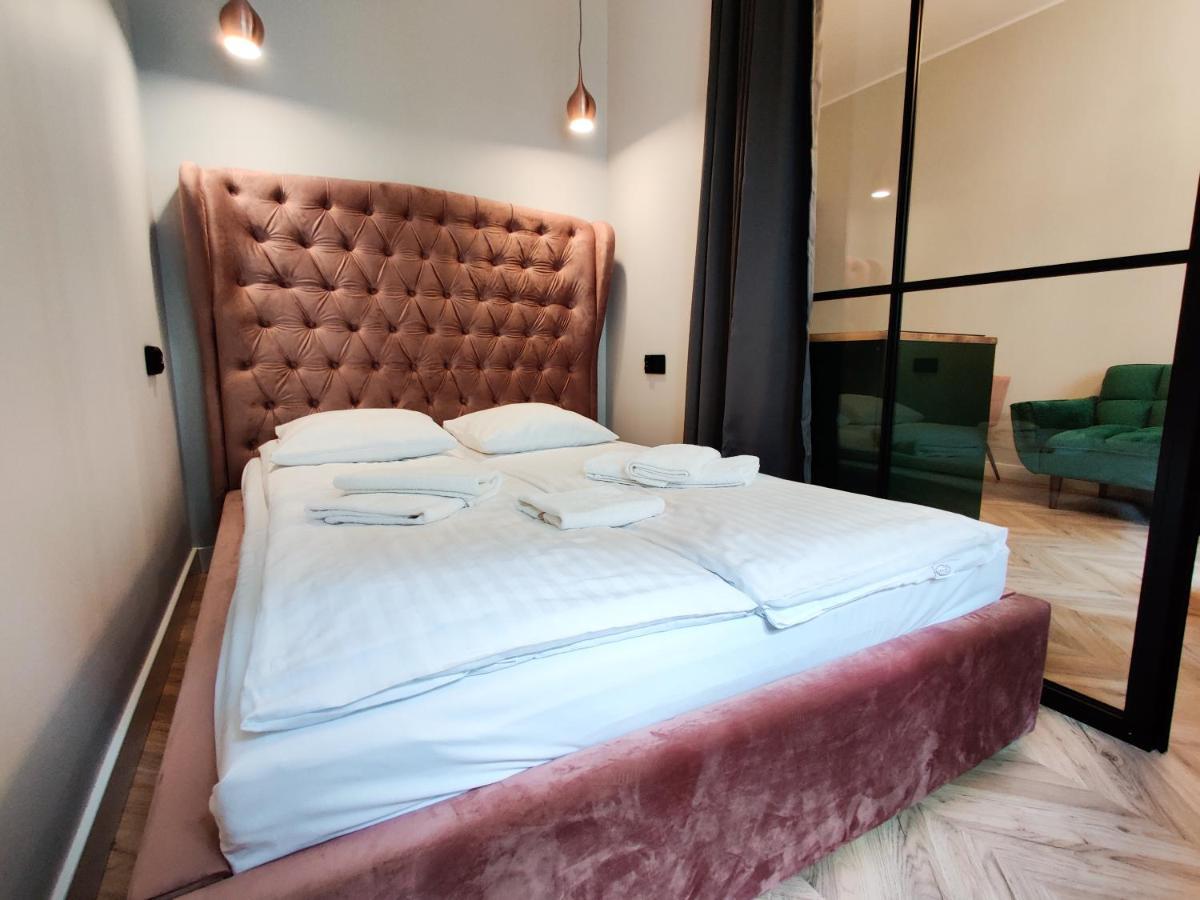 Piotrkowska.Eu Apartament Romantica Łódź Kültér fotó