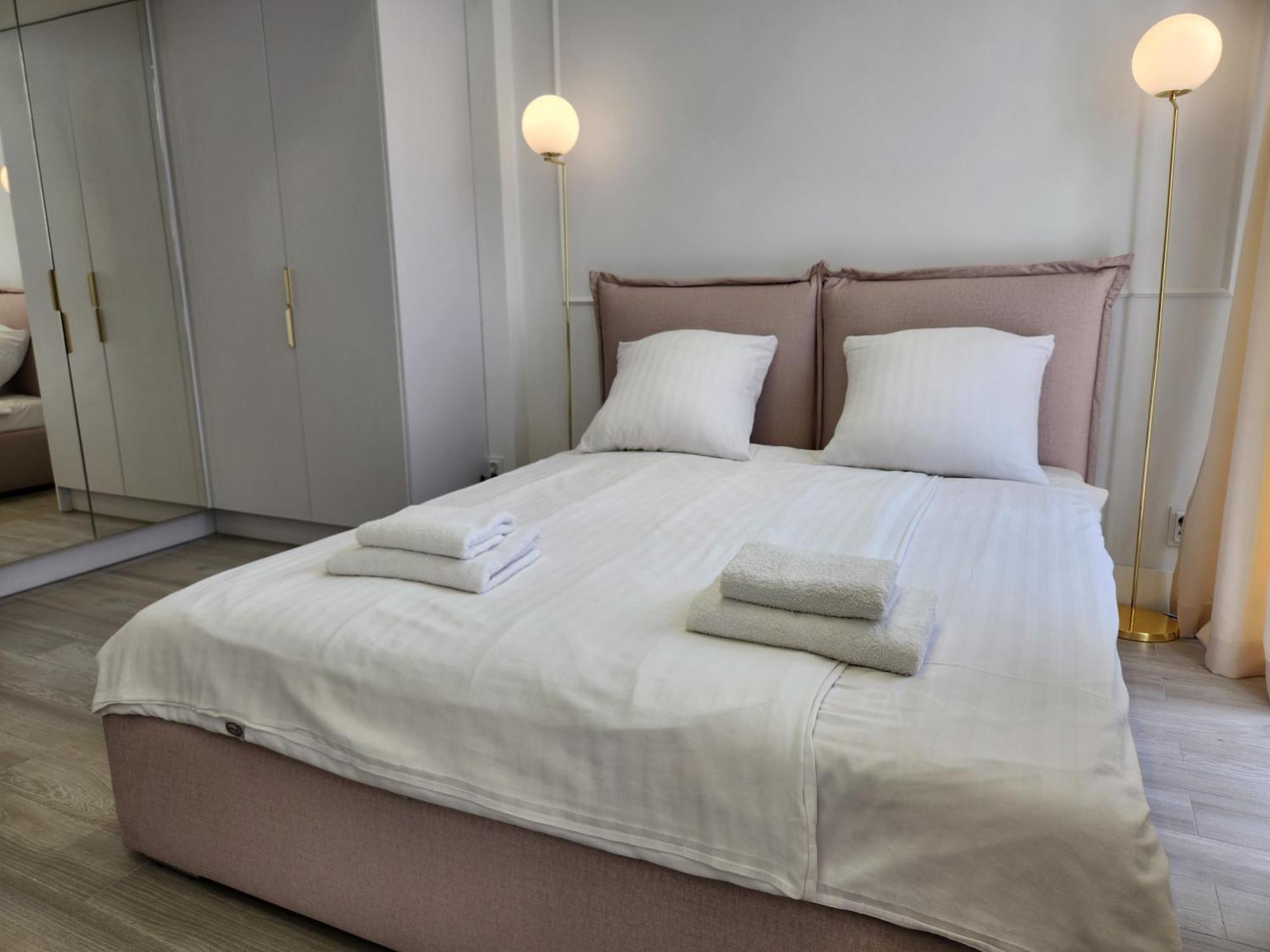 Piotrkowska.Eu Apartament Romantica Łódź Kültér fotó